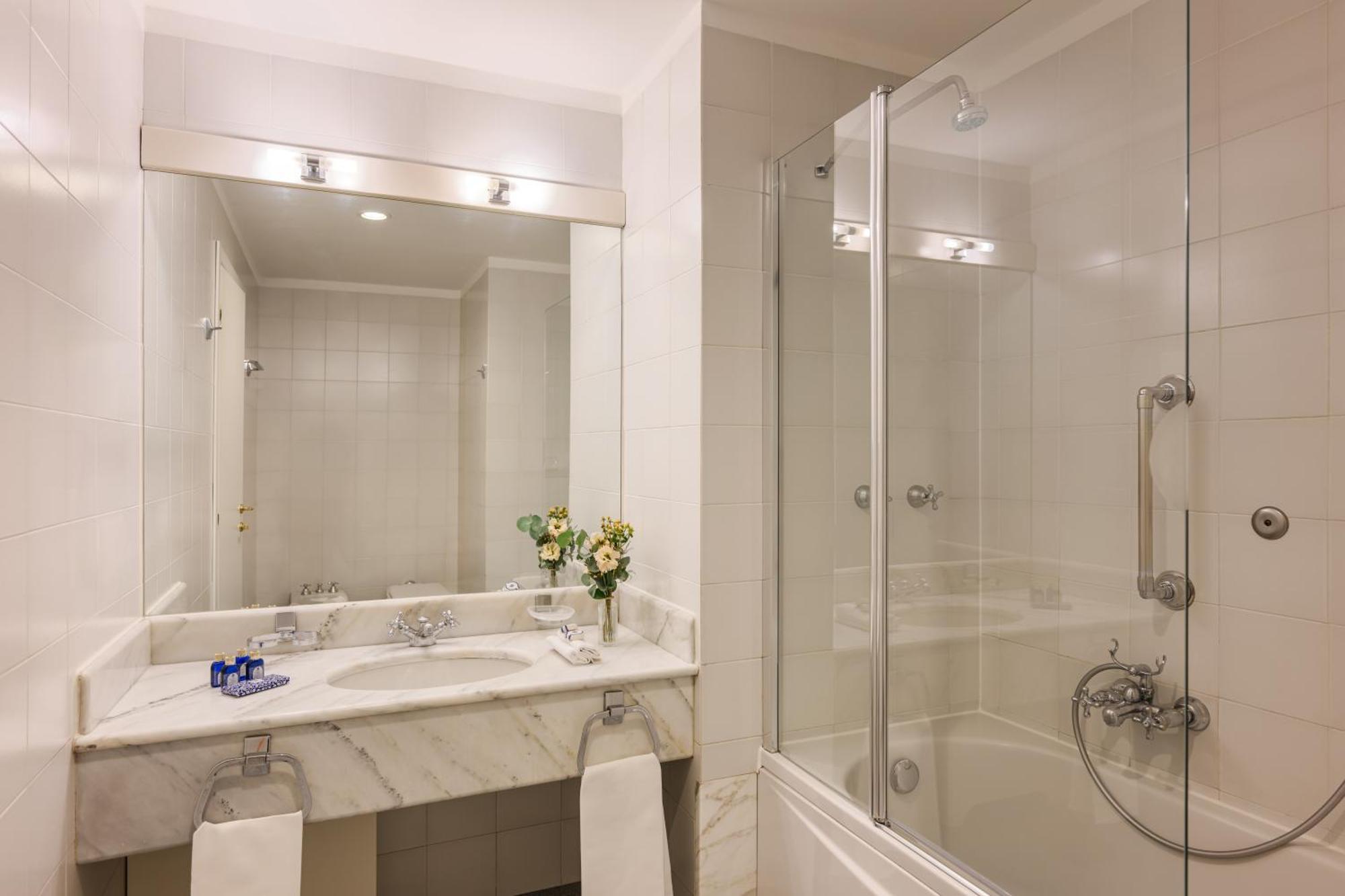 Chambre Double – Vue sur Lac